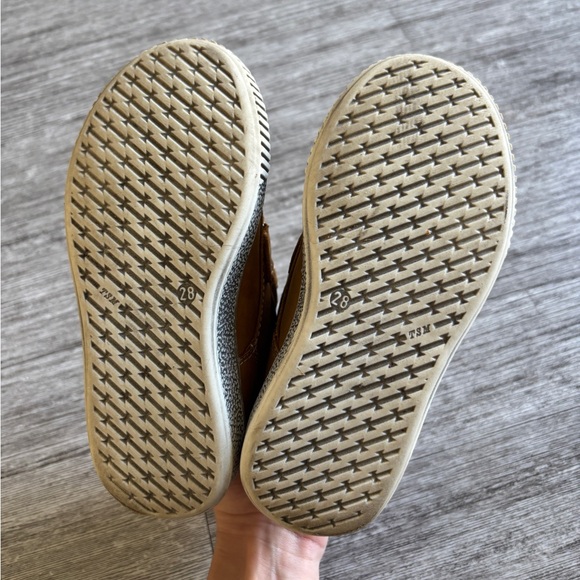 Brown Ciciban Shoes with Velcro Straps - Picture 6 of 8